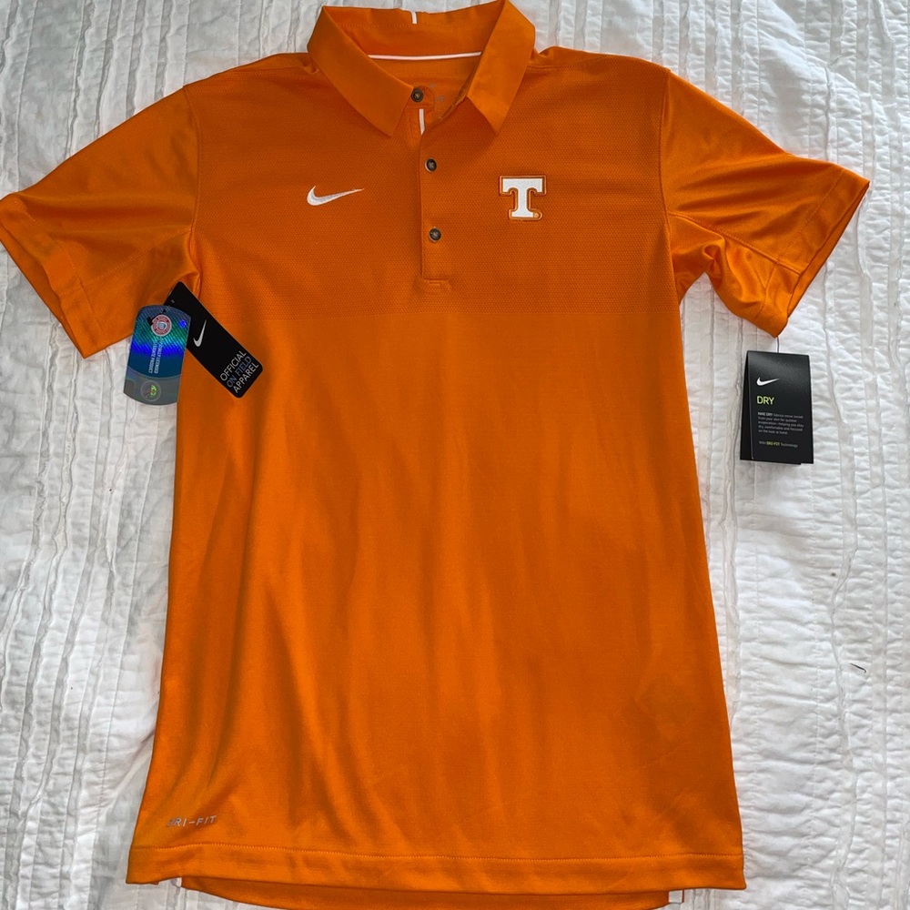 NEW Tennessee collar t shirt